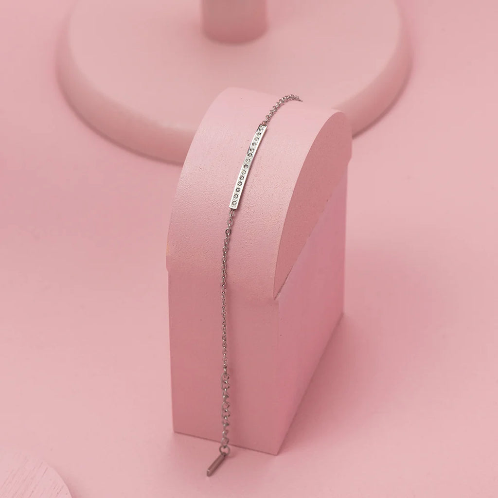 SB-1027 - Silver coloured bracelet with rhinestones