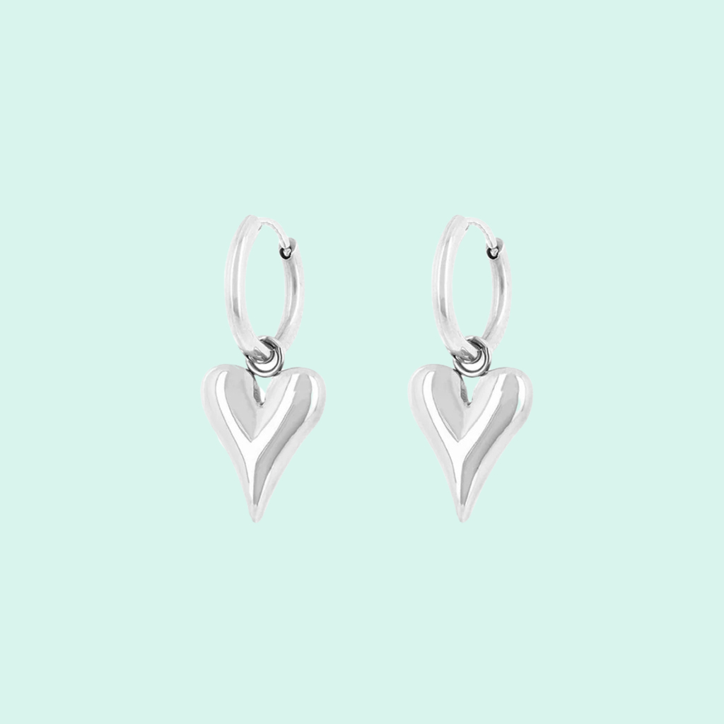SE-3046 - Silver hoop earrings with heart charm