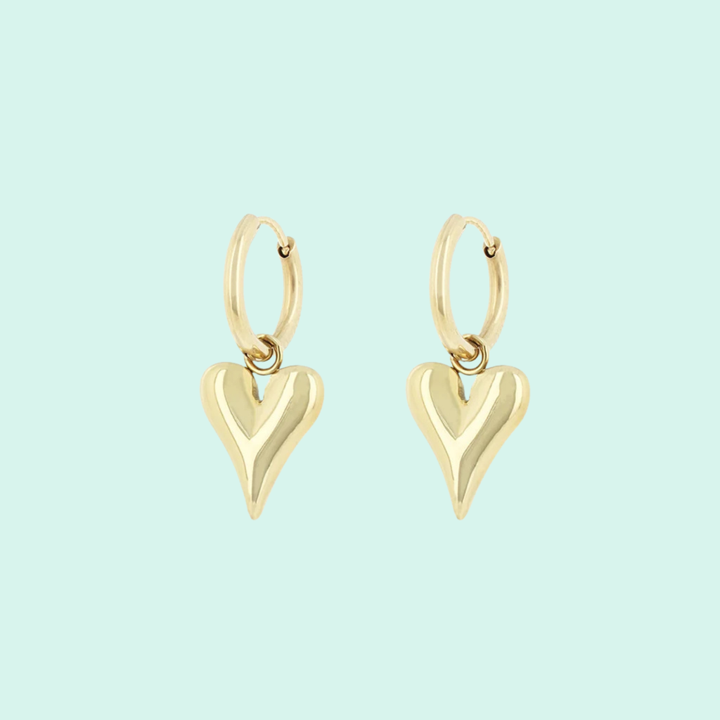 SE-3047 - Gold hoop earrings with heart charm