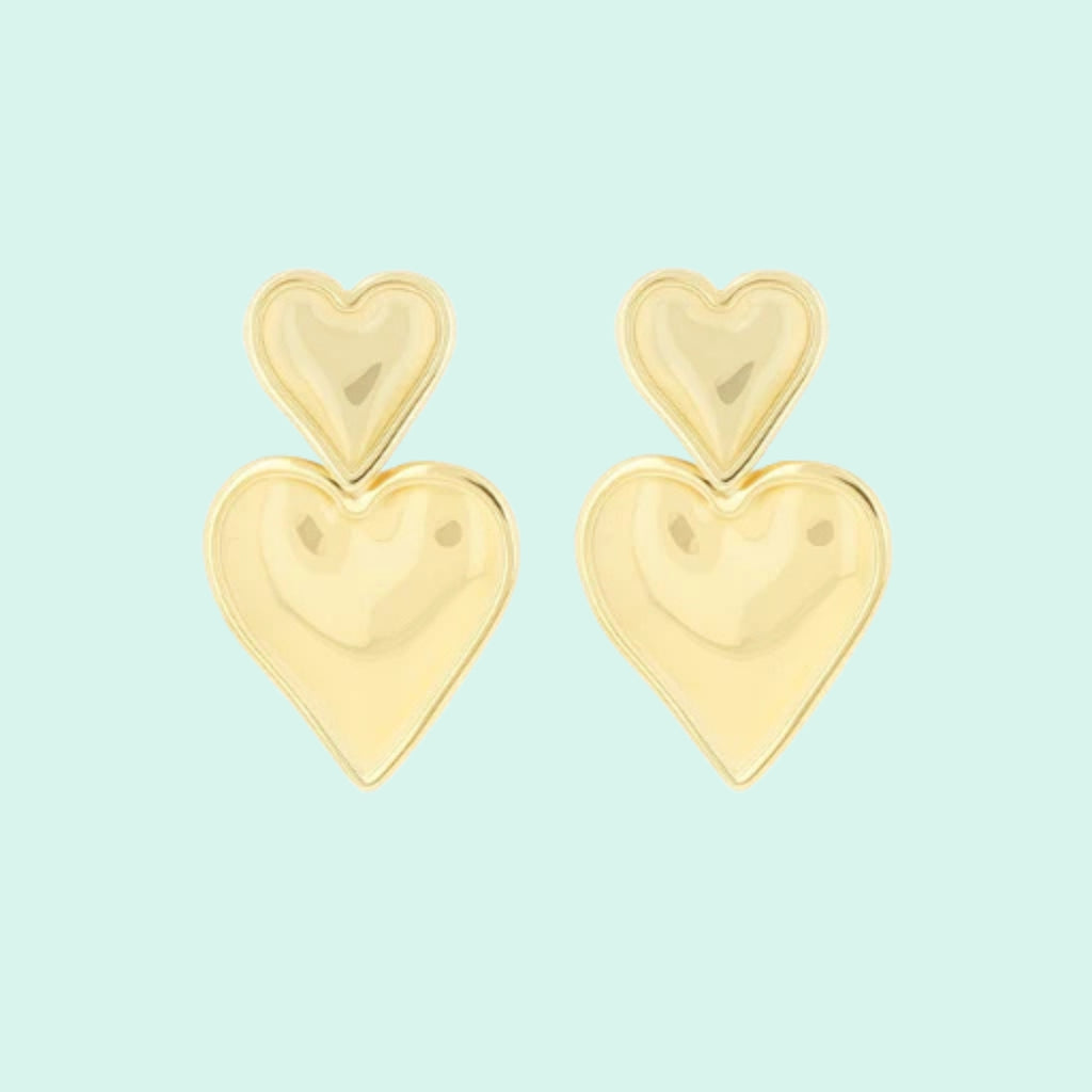 SE-3069 - Gold stud heart earrings